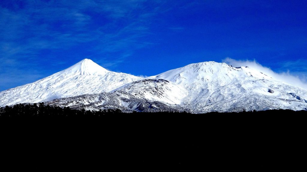 volcan teide enneigé