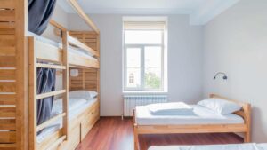 Chambre d'auberge