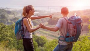 jeunes adultes en voyage